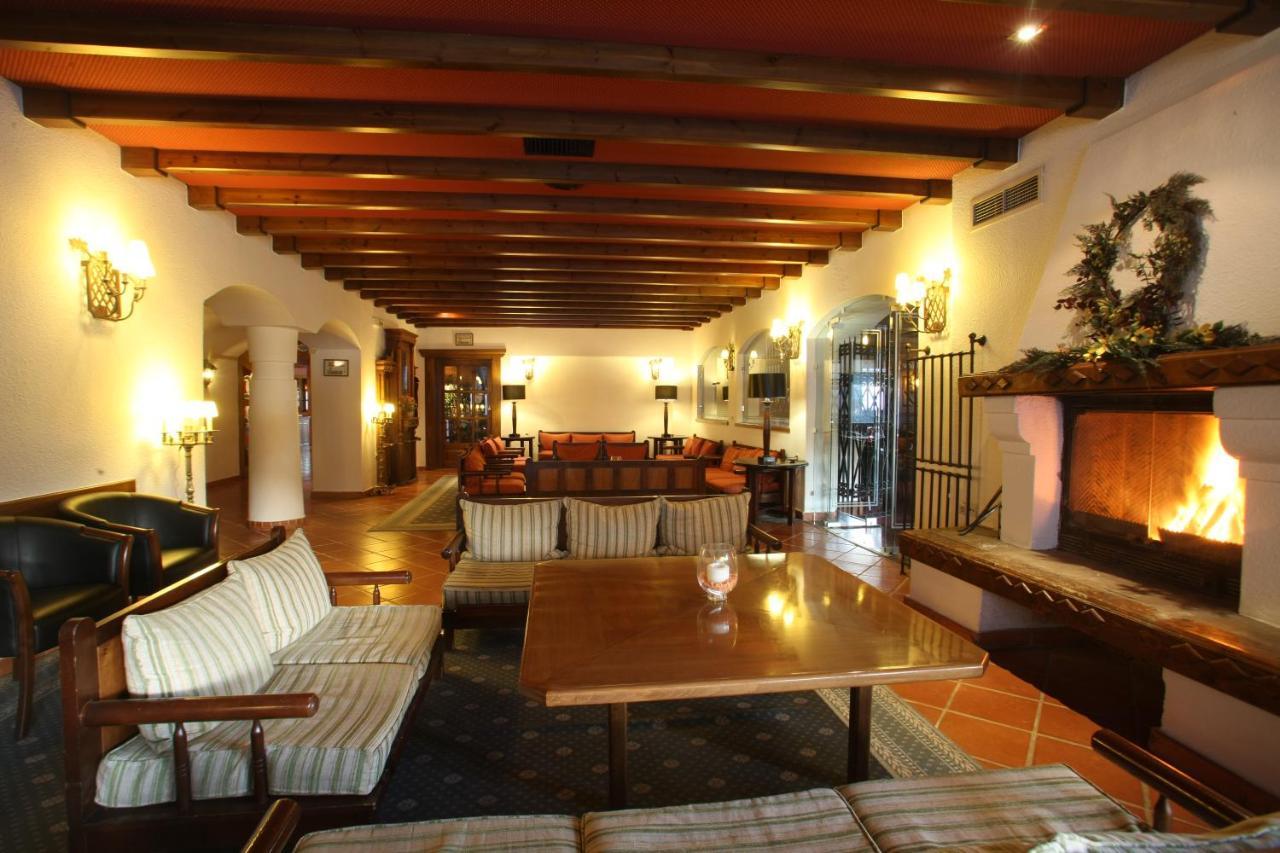 Hotel Spa Montana Карпенисион Экстерьер фото
