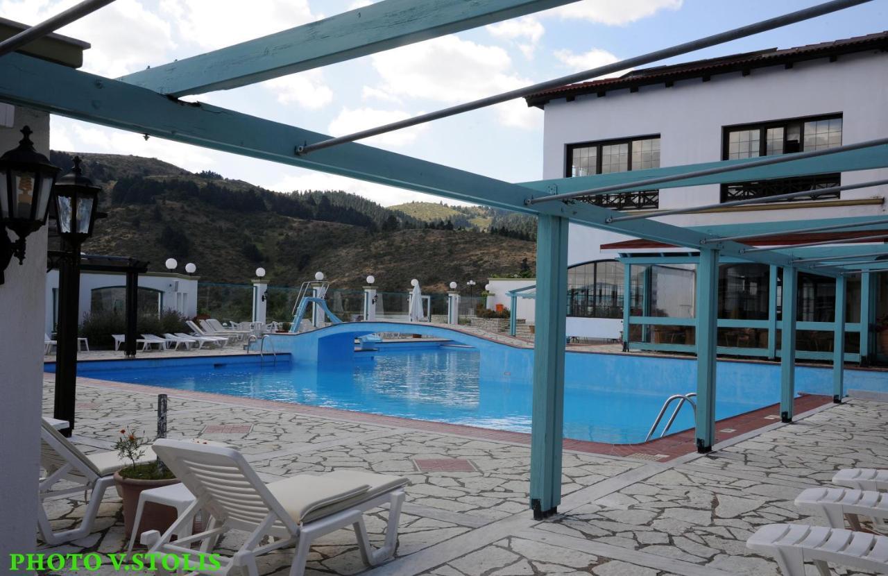 Hotel Spa Montana Карпенисион Экстерьер фото