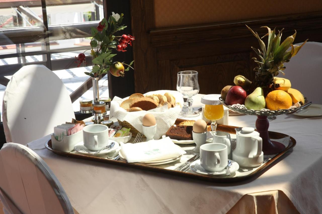 Hotel Spa Montana Карпенисион Экстерьер фото